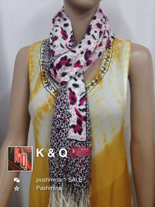 K & Q scarf -pashmina