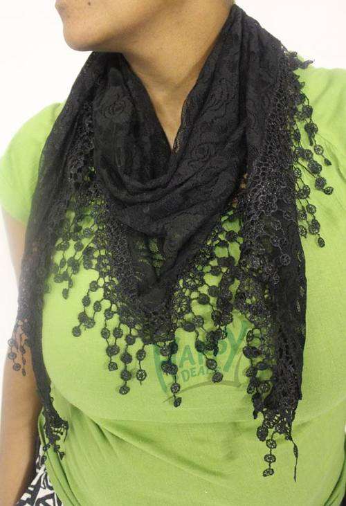 " K & Q " stunning 100% polyester lace triangle scarf