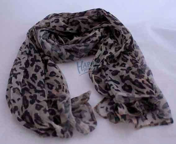 K & Q Leopard skinned scarf