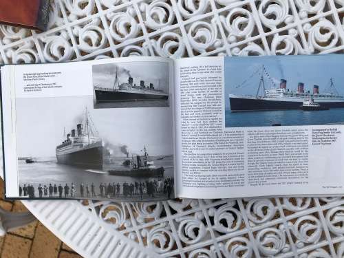 Cunard`s Legendary Queens of the Seas by David L Williams