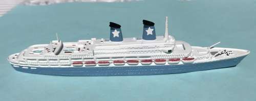 Hein Muck `Achille Lauro` resin model 1 in 1250 scale Ref No 391