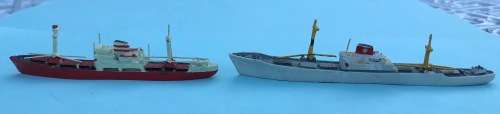 Hansa metal model ships `Bremerhaven` S30 and `Helga Dan` S19 1 in 1250 scale
