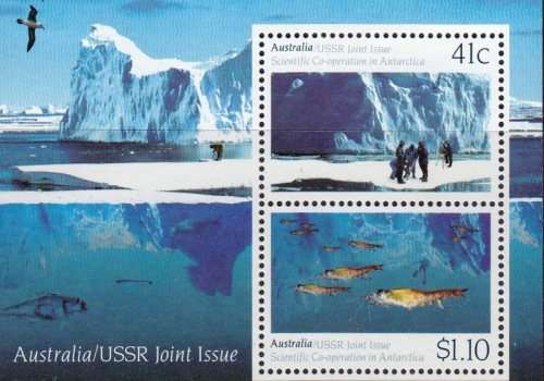 Australia - mint with hinge marks - Excellent value!