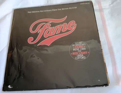 LP,FAME,SOUNDTRACK,Record:VG+,Cover:VG,Gatefold,Label:RSO,CAT:2394265,Press:Germany