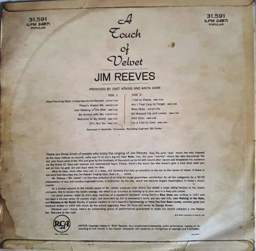 LP,Jim Reeves, A Touch Of Velvet,RecordVG+,Cover:G,Label:RCA,CAT:LPM 2487