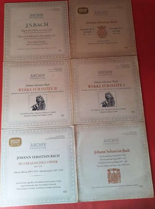 LP,JS Bach selcetion of vinyl records,ungraded, sold as a lot,20 records