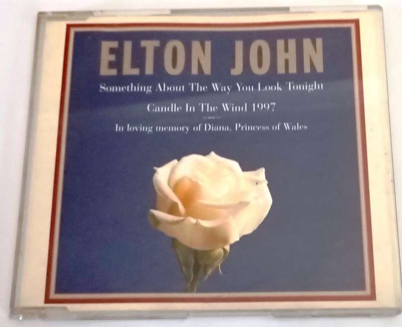 CD, Elton John - single's - VG