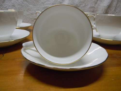 8 Queen Anne Bone China Cups And Saucers