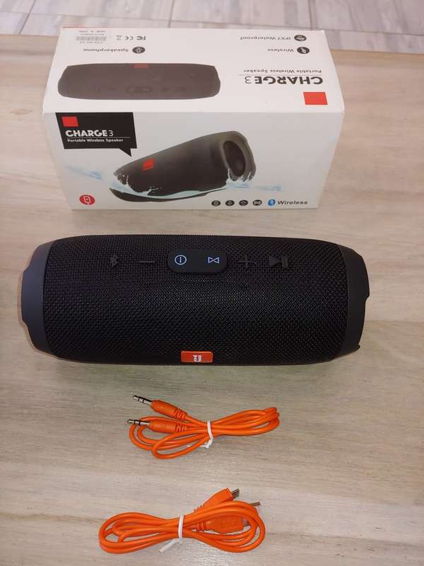 CHARGE 3 Splashproof Portable Bluetooth Speaker, NEW SEALED!!!