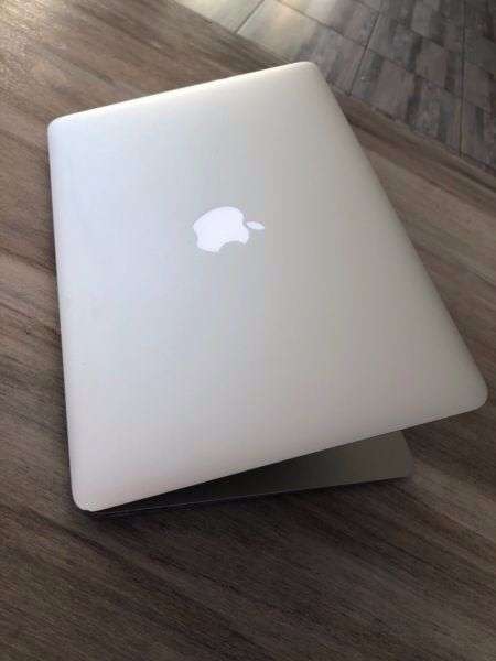 ***MacBook Air 13 2015***8GB i5 128GB***Great Condition***