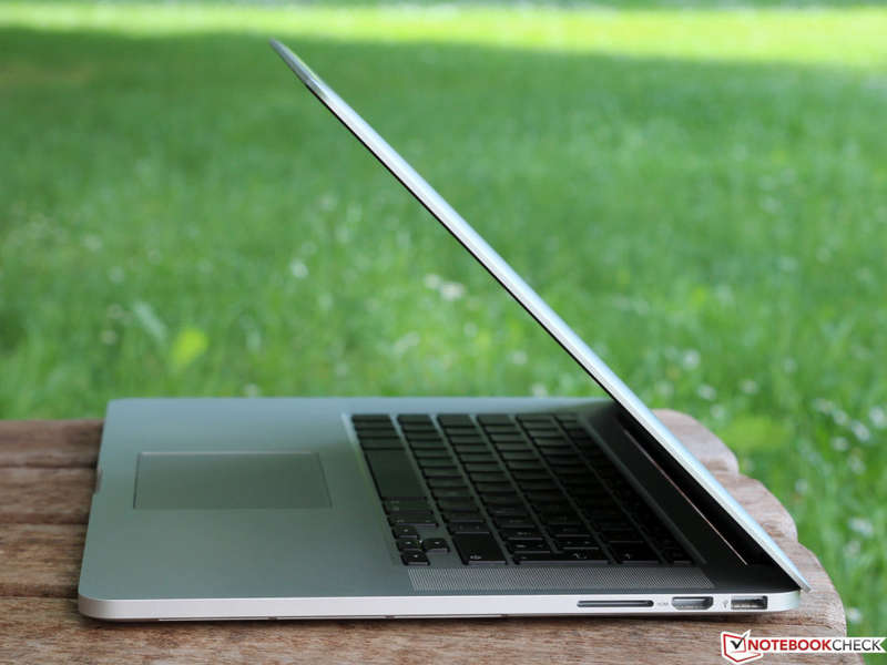 APPLE MACBOOK PRO 15INCH RETINA**i7**8GB RAM**OFFICE 2019!!! BRAND NEW CONDITION!!!