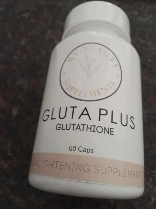 SKIN LIGHTENING GLUTATHIONE 1500MG  (3 BOTTLES,60 CAPSULES PER BOTTLE) also boosts the immune syste