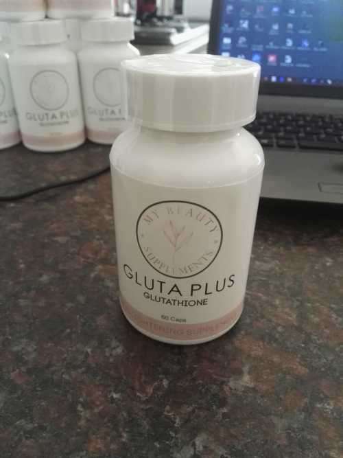 SKIN LIGHTENING GLUTATHIONE 1500MG  (3 BOTTLES,60 CAPSULES PER BOTTLE) also boosts the immune syste