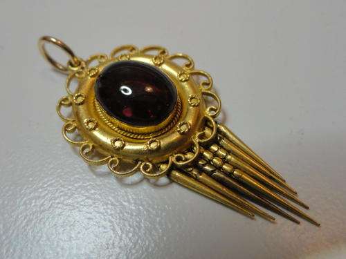BEAUTIFULL VICTORIAN PENDANT