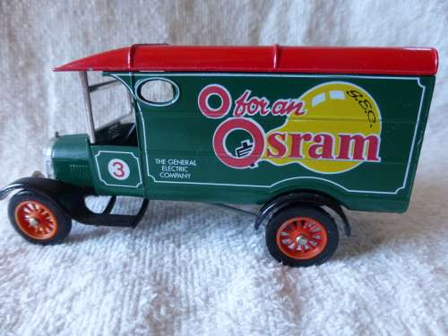 Matchbox 1926 Ford TT van "O for an Osram"Models of yesteryear