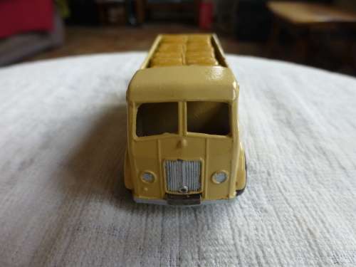 Dinky Toy 25R Forward Control Lorry