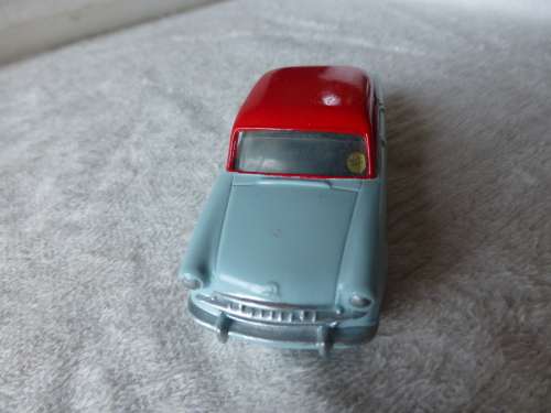 Corgi toy Standard Vanguard 111 sirca 1957 to 1962 Gt Britain