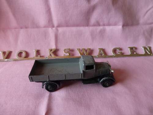 Dinky Toys 25A Wagon Meccano Ltd and Volkswagen Emblem