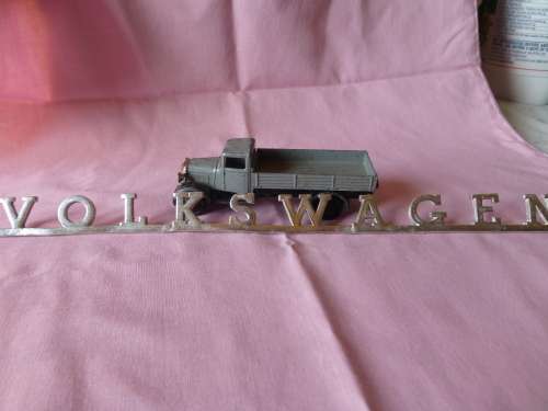 Dinky Toys 25A Wagon Meccano Ltd and Volkswagen Emblem