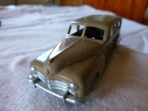 Dinky Toys Plymouth Woody no344 Meccano Ltd England