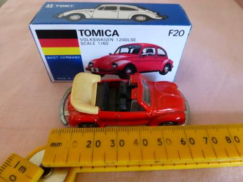 Rare Tomica Volkswagen Beetle 1/60 made in Japan. Not dinky.