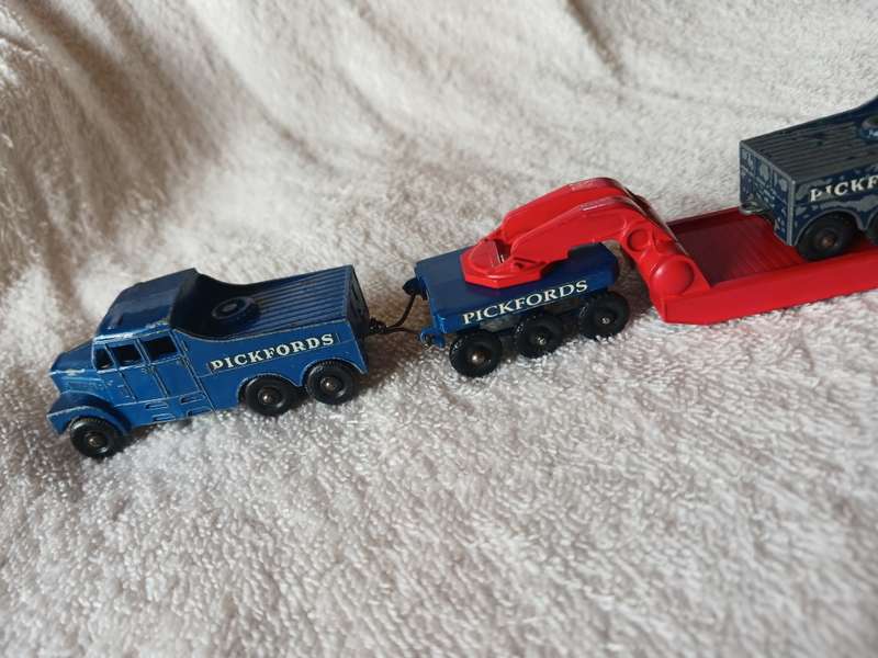 Rare 1960 Matchbox/Lesney Major pack series M6A 200 tons Scammel Pickfords transporter.