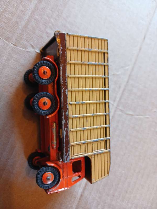 Matchbox Lesney Mercedes Unimog and trailer.Budgie Leyland Hippo truck lot