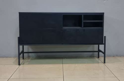 TV Cabinet R7999!!