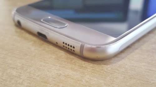 Samsung Galaxy S6 Gold (Broken Screen)