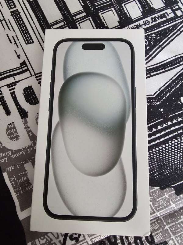 iPhone 15 128GB NEW SEALED Black!!