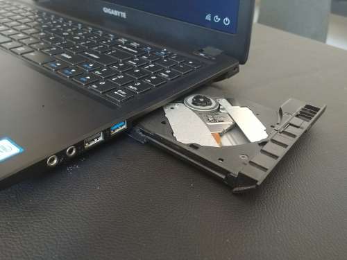 Gigabyte P15 V7 7th Gen Core I7 Gaming laptop