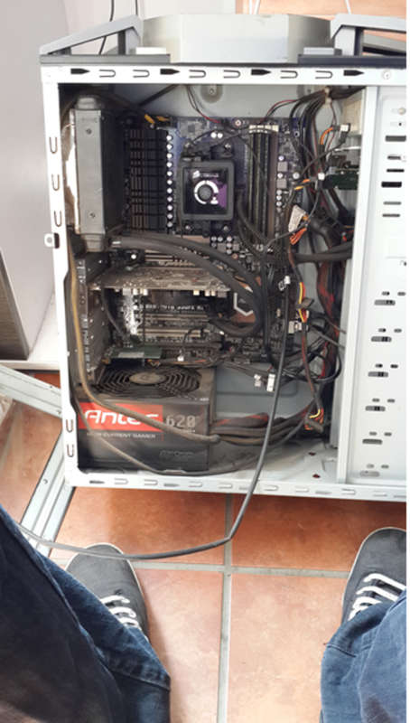 Liquid Cooled Gaming PC