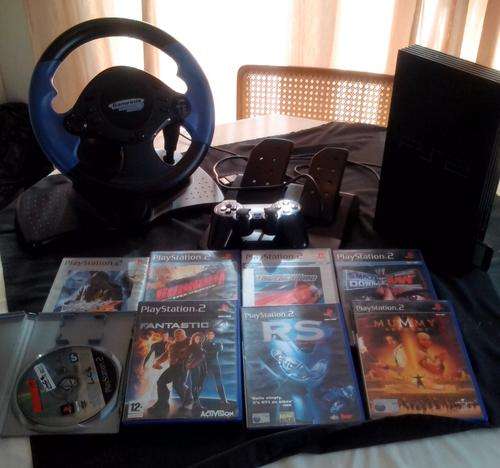 Sony PlayStation 2+ Steering wheel and games