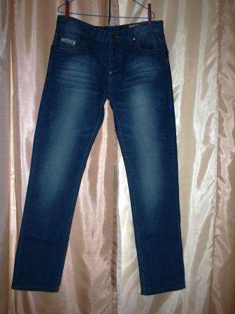 DIESEL LARKEE SIZE W34 L34 FADED BLUE