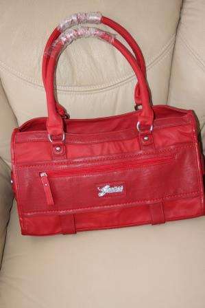 GUESS HANDBAG RED