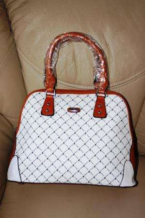 POLO HANDBAG TAN AND WHITE