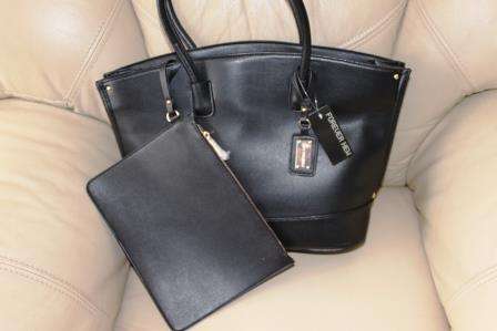 FOREVER NEW HANDBAG (HENRIETTA DAY BAG BLACK)