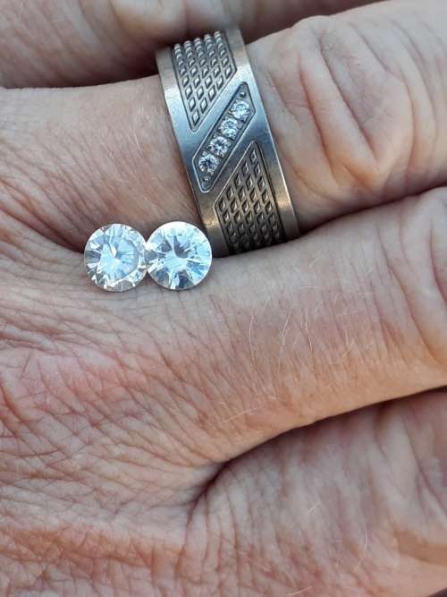 1.85tct Vvs1 Round H-I White Loose Moissanite (Matched Pair)