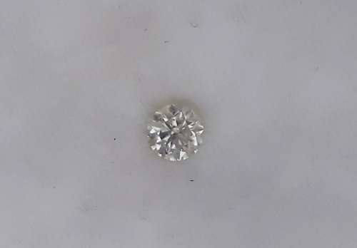 0.65ct  Round cut Diamond H colour Si1