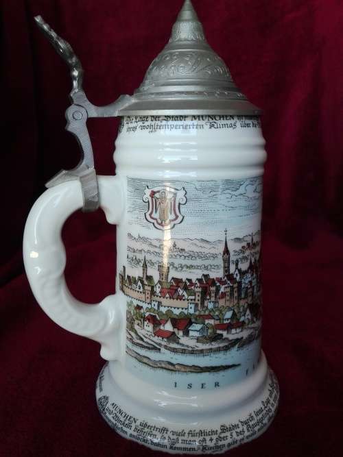***BEAUTIFUL BEER STEIN***
