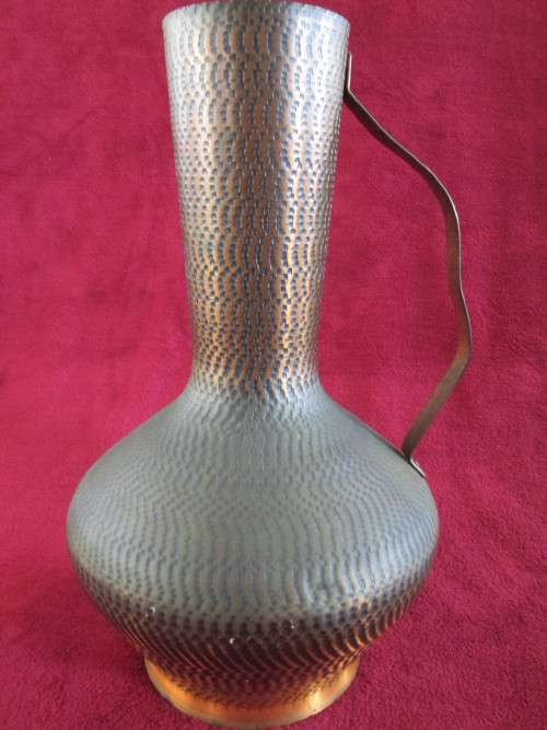 ***TALL GORGEOUS COPPER VASE / JUG - MADE BY HAND***