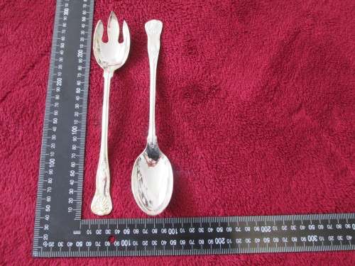***VINTAGE SILVERPLATED SALAD SPOON & FORK SET***