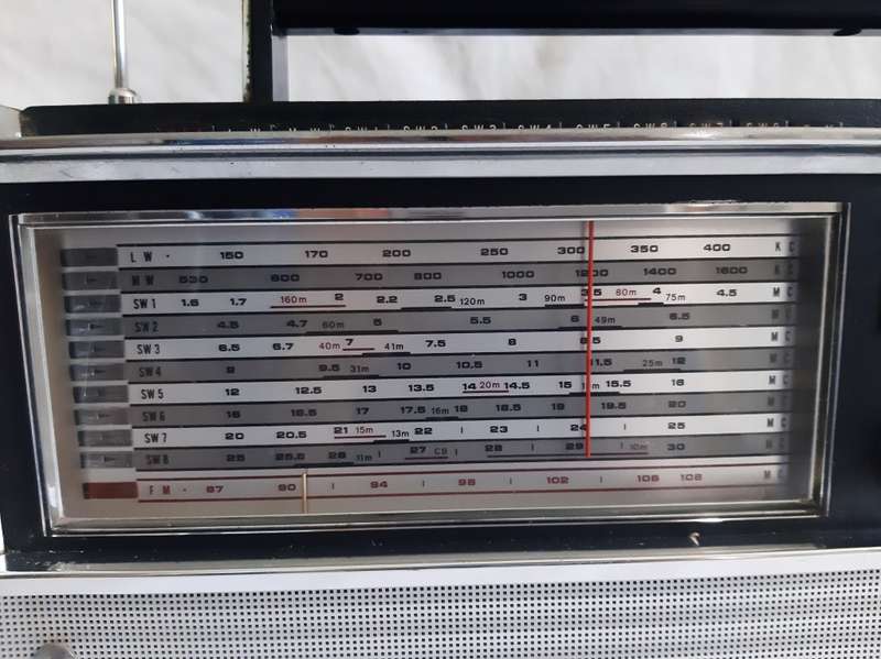 1968 NATIONAL PANASONIC RF-5000A VINTAGE TRANSISTOR RADIO