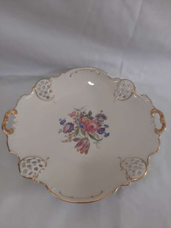 ROSENTHAL KRONACH MOLIERE GERMANY CAKE PLATE