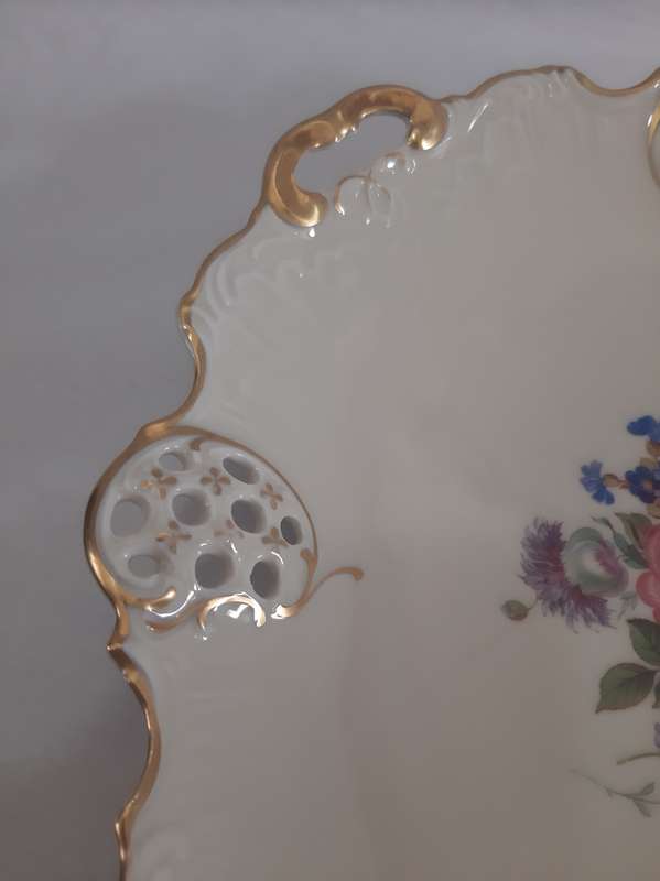 ROSENTHAL KRONACH MOLIERE GERMANY CAKE PLATE