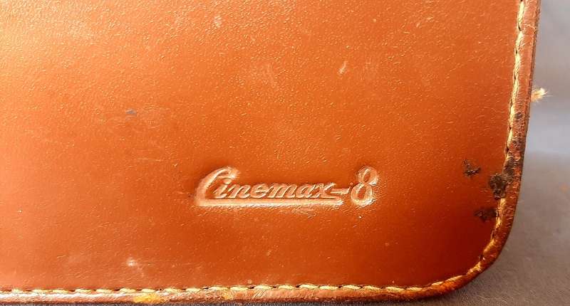 VINTAGE CINEMAX 8E AUTO ZOOM CAMERA WITH ACCESSORIES