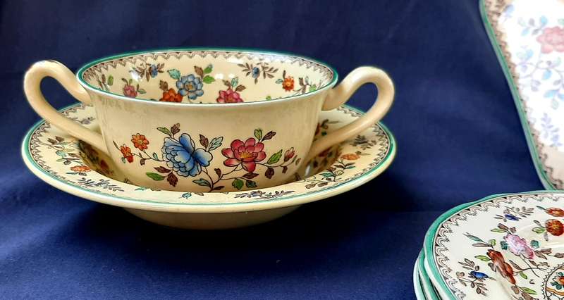 HUGE LOT OF AUTHENTIC SPODE TABLEWARE