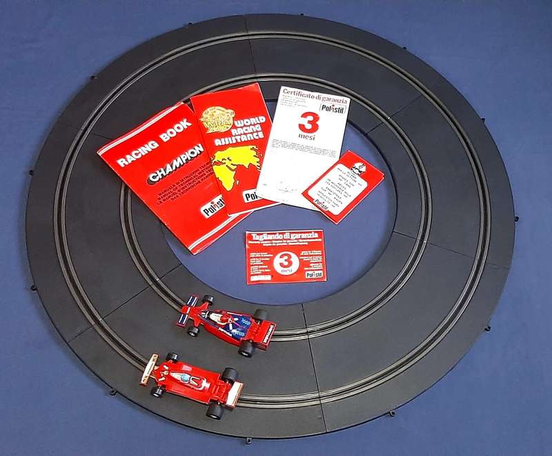 VINTAGE POLISTIL GRAND PRIX SET - FIGURE 8 TRACK