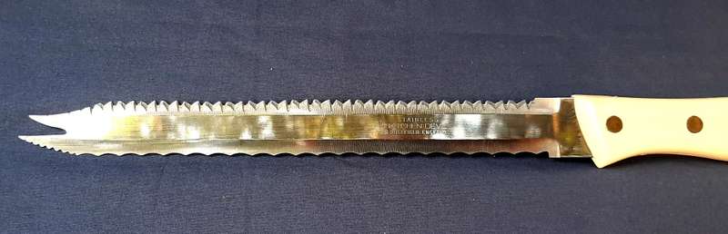 VINTAGE KITCHEN DEVIL KNIFE FROM SHEFFIELD ENGLAND