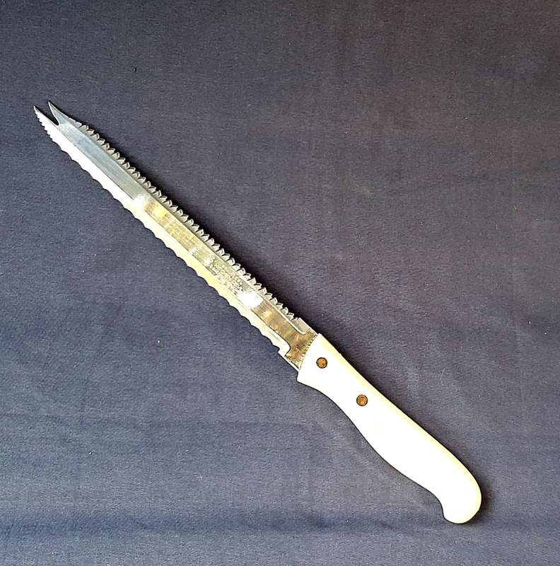 VINTAGE KITCHEN DEVIL KNIFE FROM SHEFFIELD ENGLAND